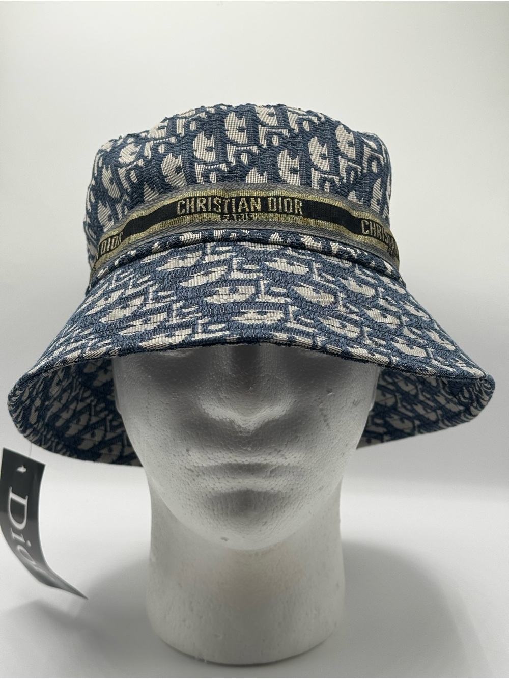Dior Bucket Hat - Picture 2 of 6